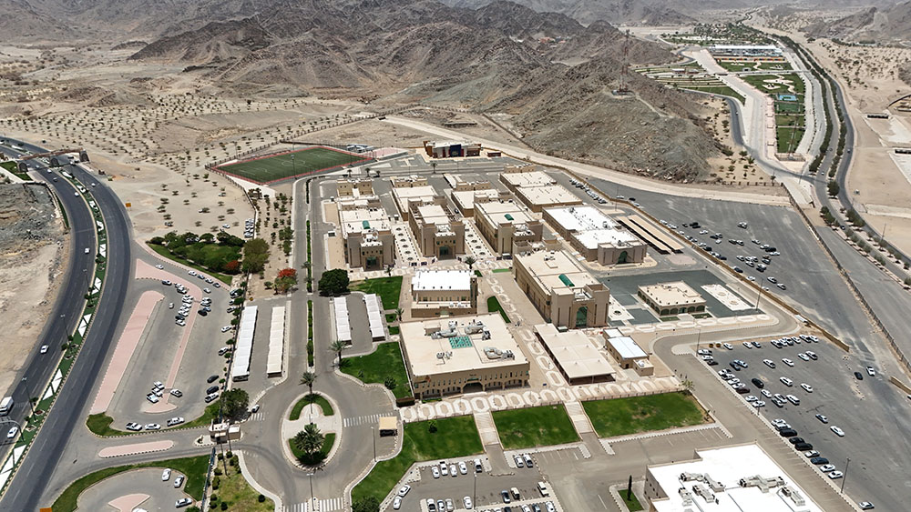 الكلية التقنية بنجران